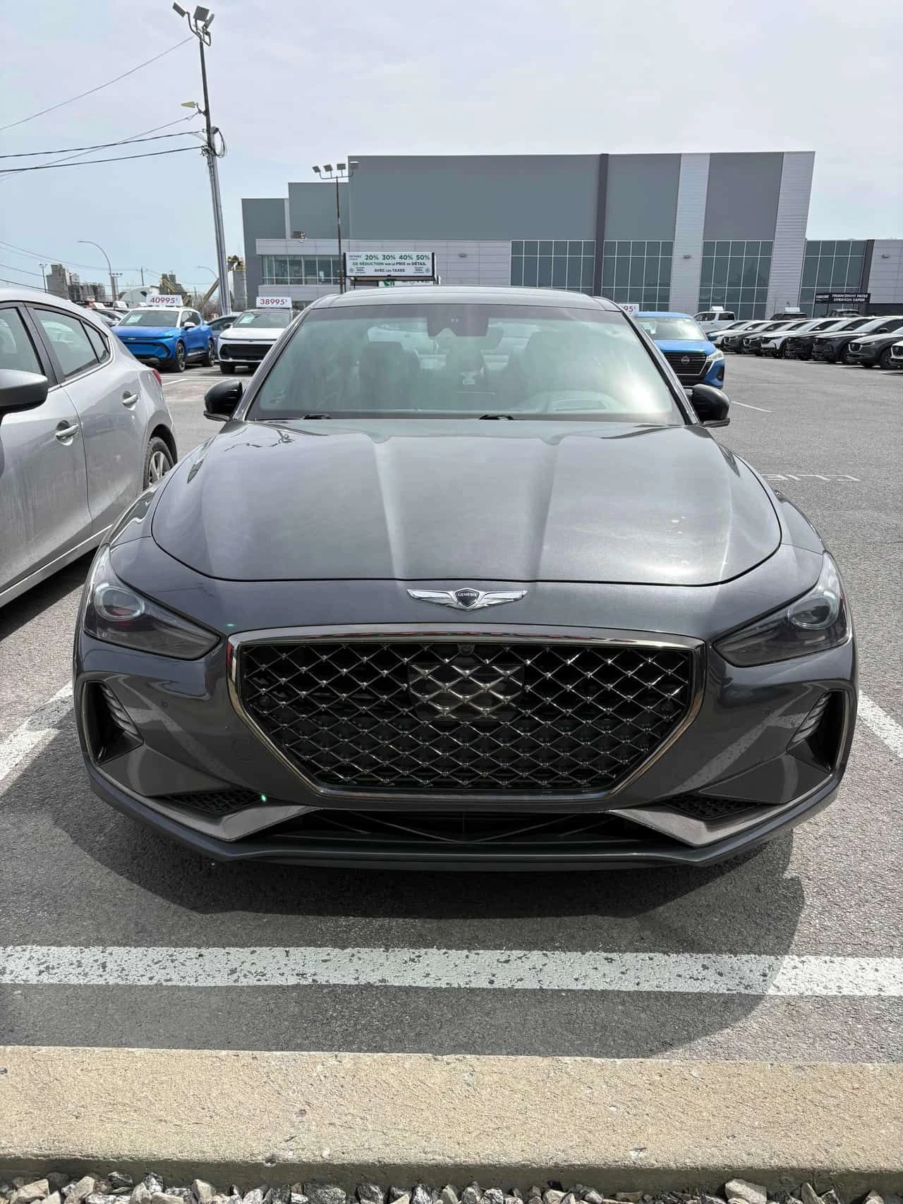 Genesis G70 * 3.3T Sport * DISTRONIC* ОБДУХВАНЕ* ПАНОРАМА* , снимка 6 - Автомобили и джипове - 54345754