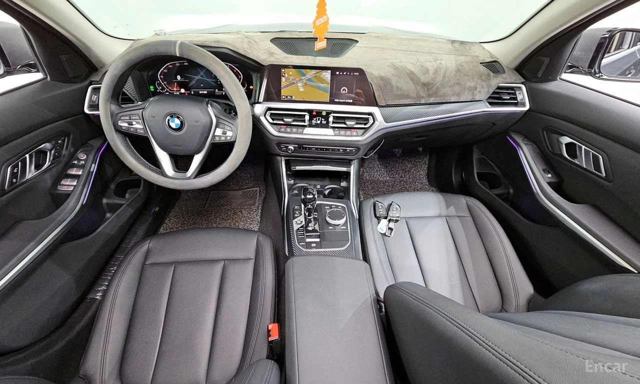 BMW 320 i* FACE M-PACK* DISTRONIC* HEAD-UP* КРАЙНА ЦЕНА* , снимка 8 - Автомобили и джипове - 54585725