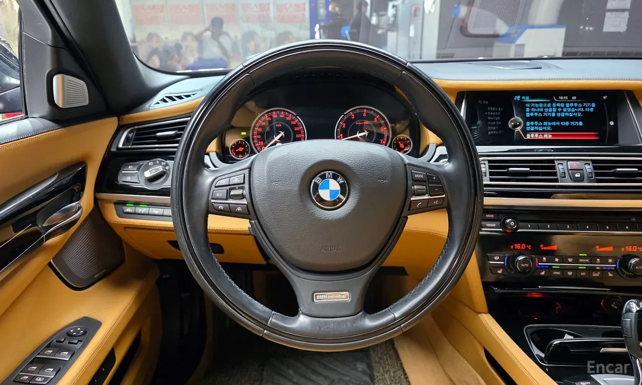 BMW 750 LI XDRIVE, снимка 8 - Автомобили и джипове - 54735466