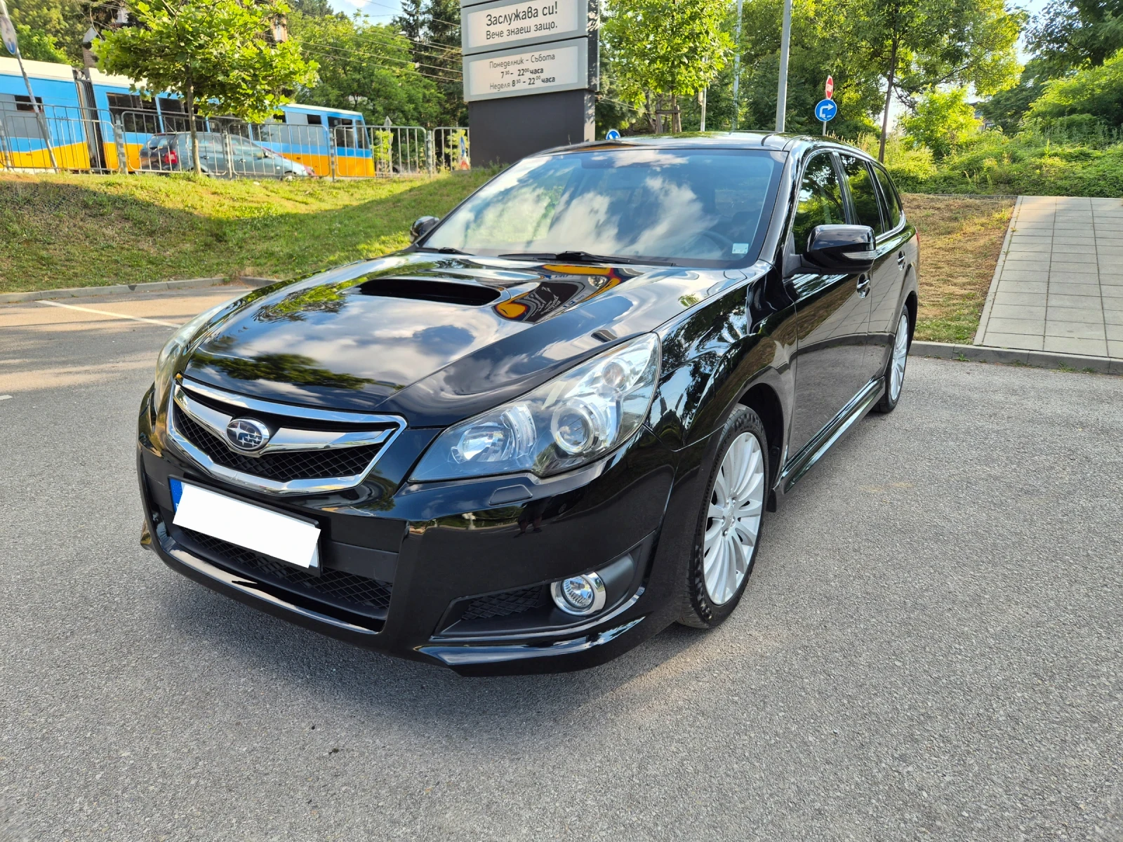 Subaru Legacy 2.5GT EXECUTIVE* СЕРВИЗНА ИСТОРИЯ , снимка 2 - Автомобили и джипове - 55067715