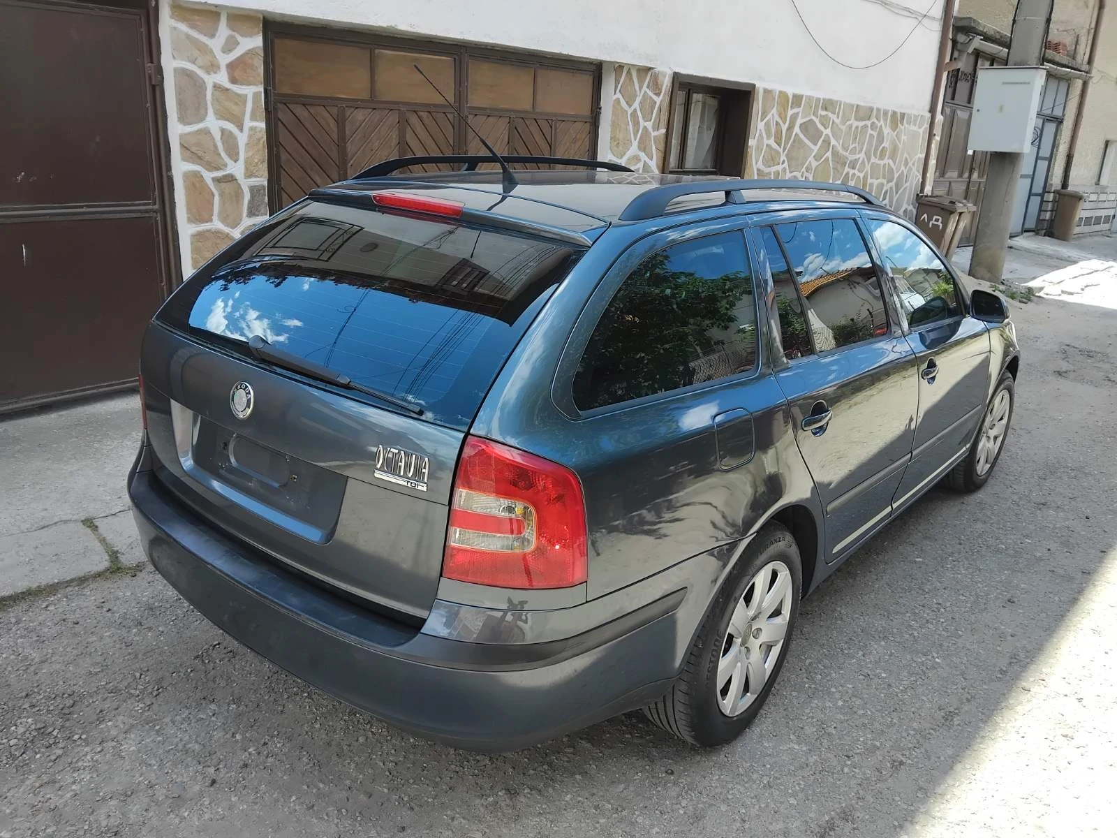Skoda Octavia 1.6 | Mobile.bg � ����������� 4