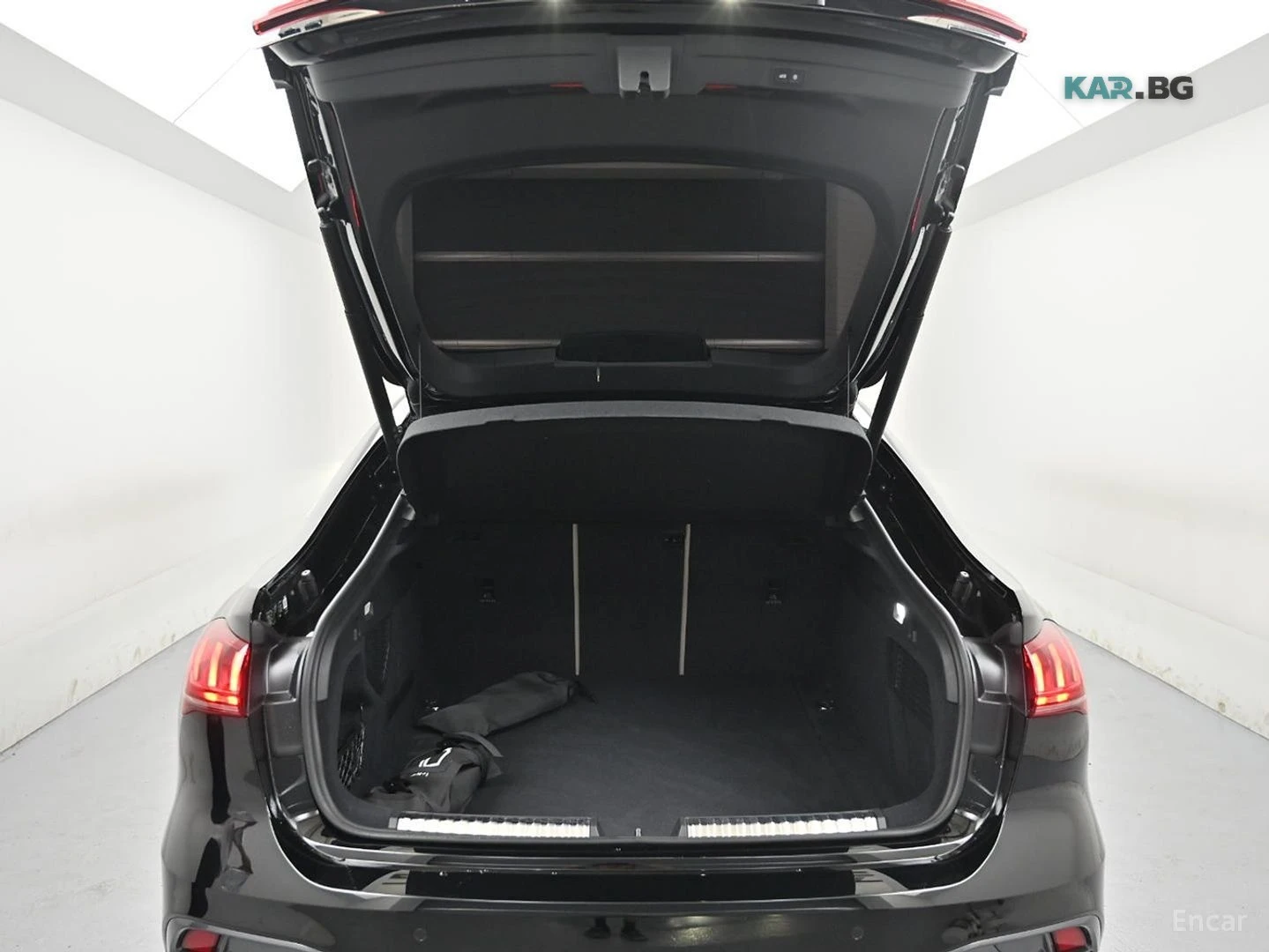 Audi A5 * S-LINE* ПАНО* KEYLESS* Camera* ПОДГРЕВ* , снимка 17 - Автомобили и джипове - 55352170