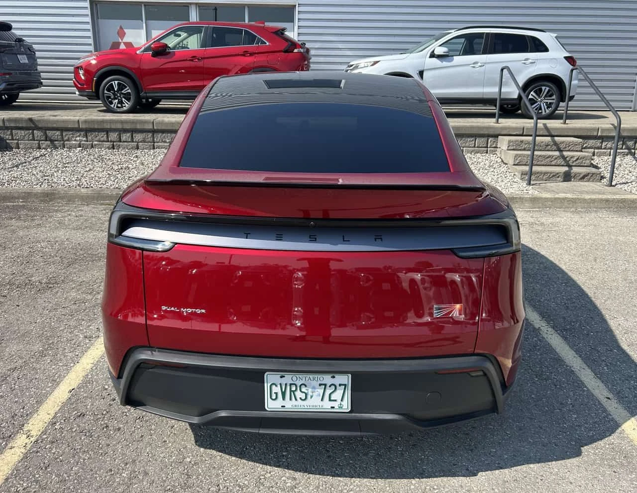 Tesla Model Y * Long Range Launch Series AWD* АВТОКРЕДИТ* , снимка 4 - Автомобили и джипове - 55507235