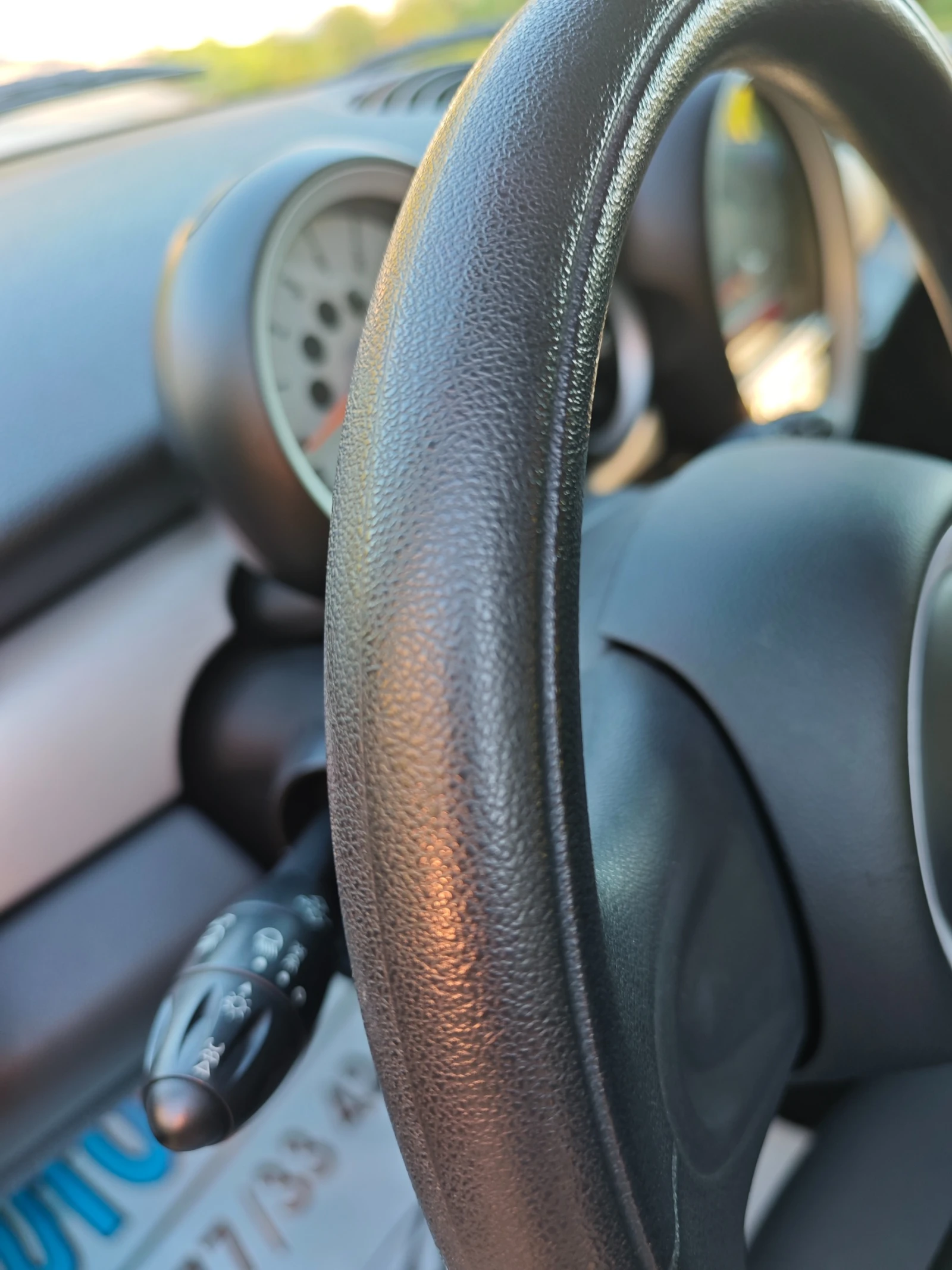 Mini Cooper 1.4I НОВ ВНОС, снимка 11 - Автомобили и джипове - 56194136