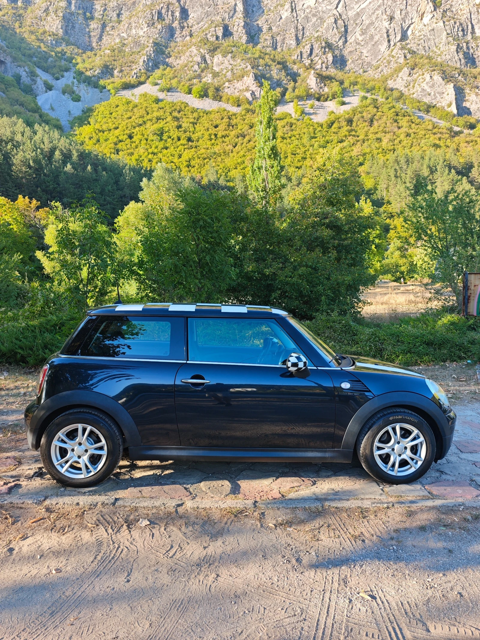 Mini Cooper 1.4I НОВ ВНОС, снимка 4 - Автомобили и джипове - 56194136