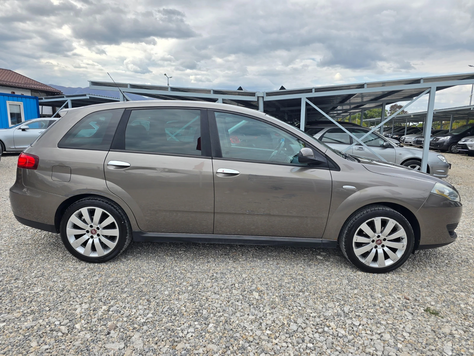 Fiat Croma 1, 8i КЛИМАТРОНИК !! НОВ ВНОС !!!, снимка 6 - Автомобили и джипове - 56277816