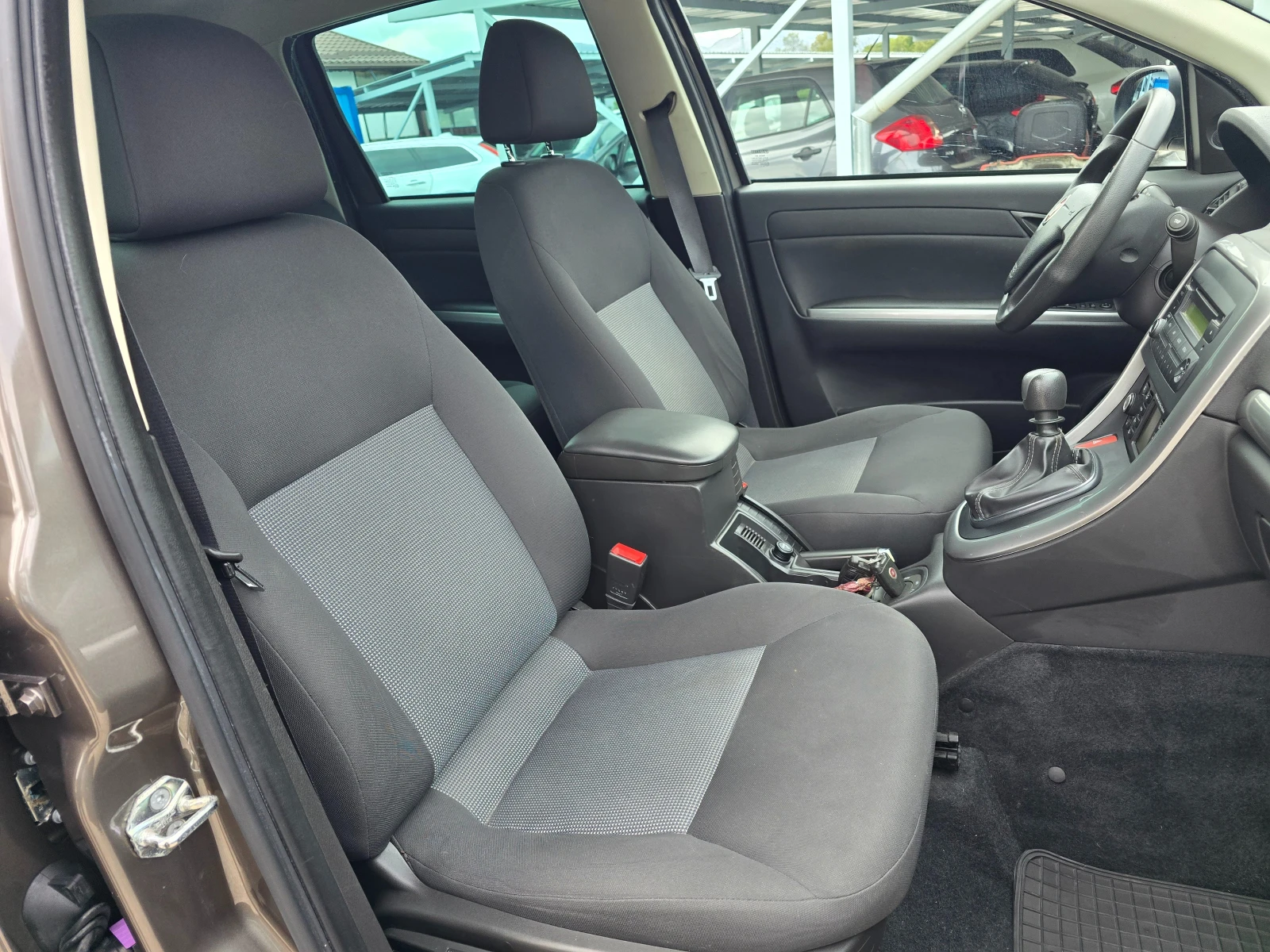 Fiat Croma 1, 8i КЛИМАТРОНИК !! НОВ ВНОС !!!, снимка 10 - Автомобили и джипове - 56277816
