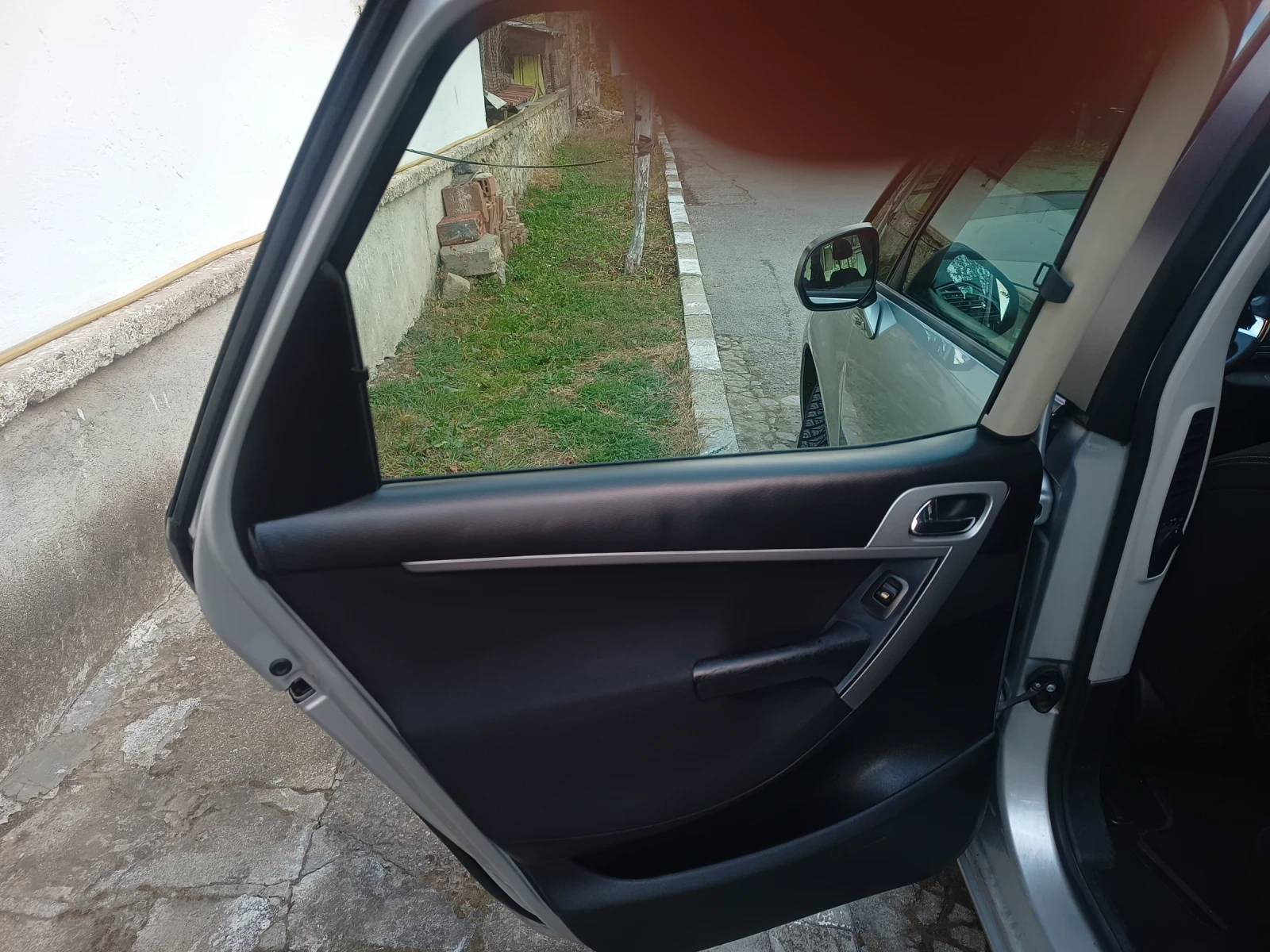 Citroen C4 Picasso 1.6 HDI 112, снимка 7 - Автомобили и джипове - 56536227
