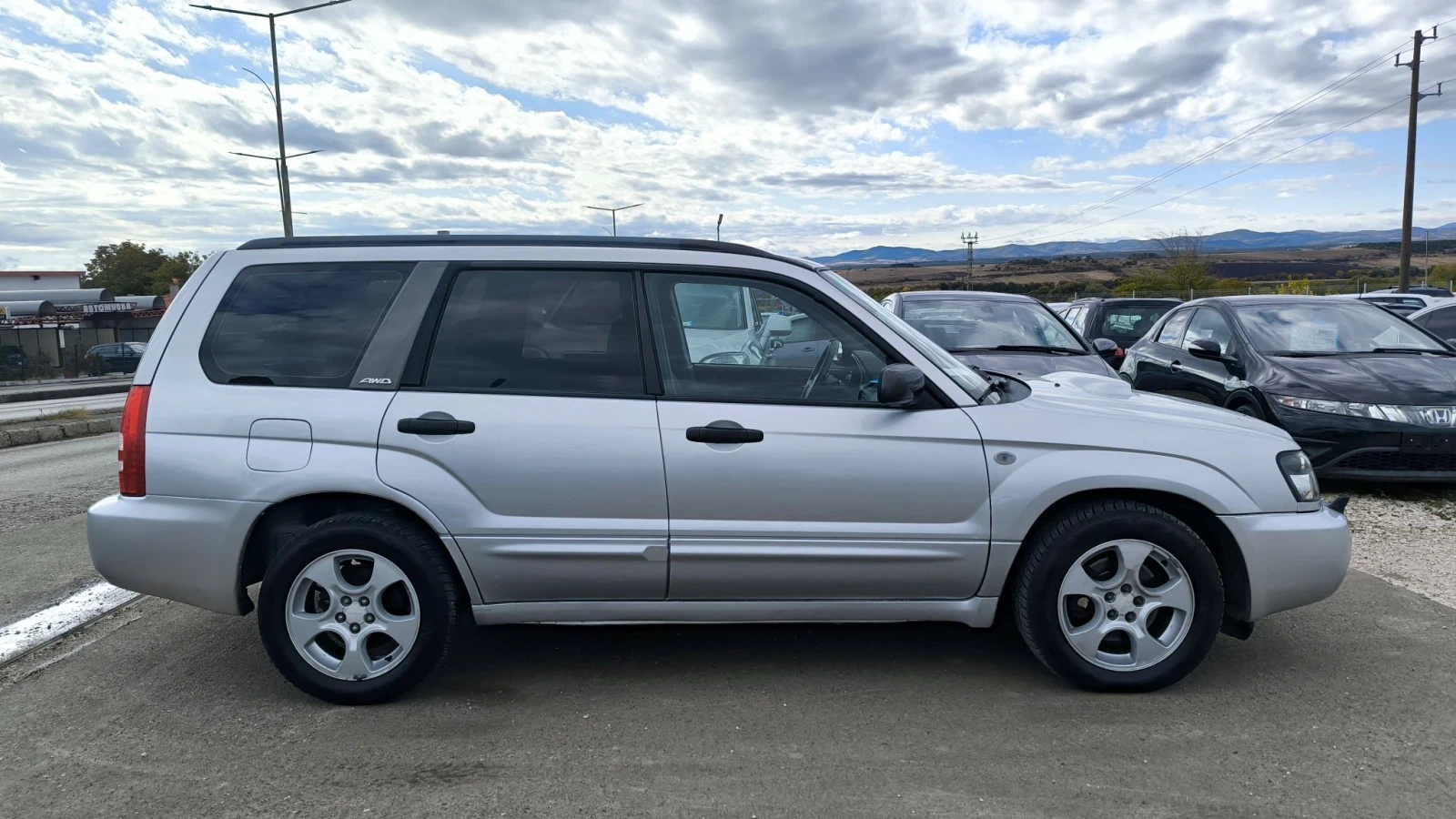 Subaru Forester 2.0T, снимка 4 - Автомобили и джипове - 56623091