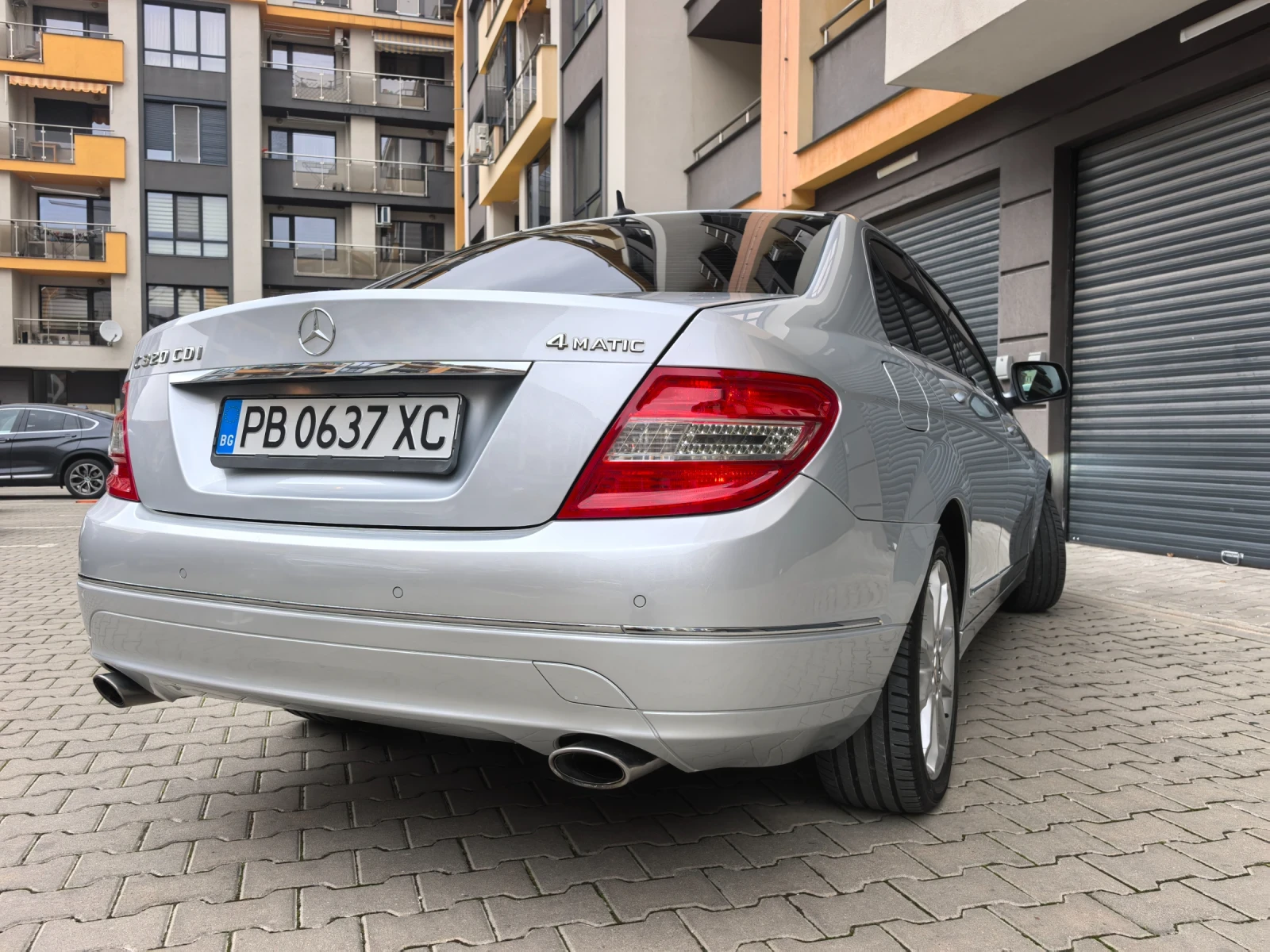 Mercedes-Benz C 320 4matic, снимка 5 - Автомобили и джипове - 56746607