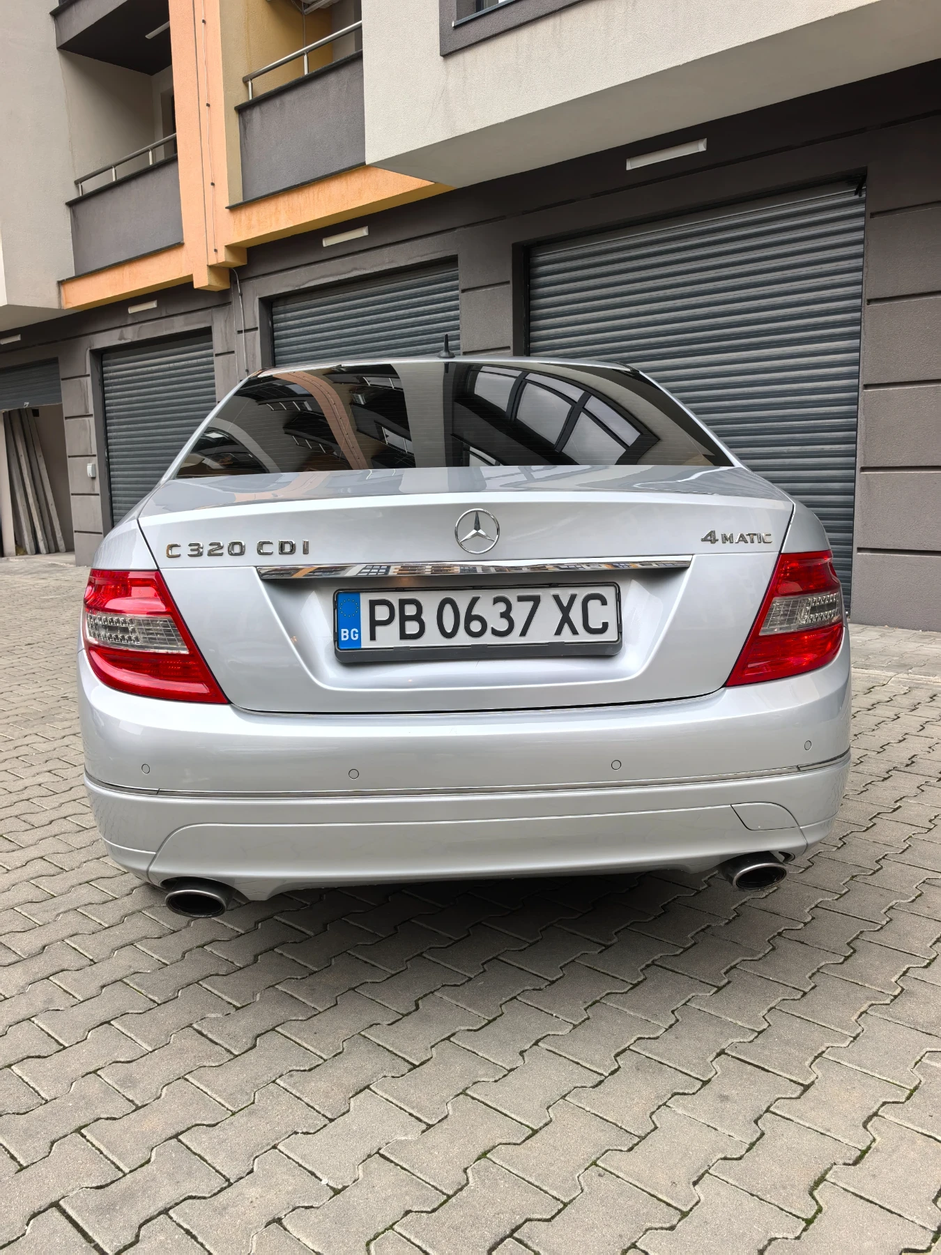 Mercedes-Benz C 320 4matic, снимка 4 - Автомобили и джипове - 56746607