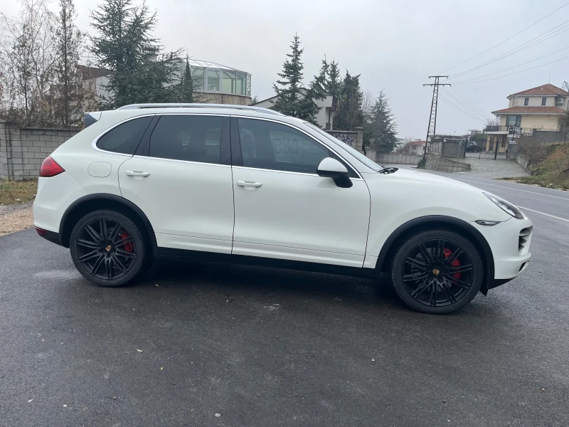 Porsche Cayenne Turbo, снимка 2 - Автомобили и джипове - 48168788