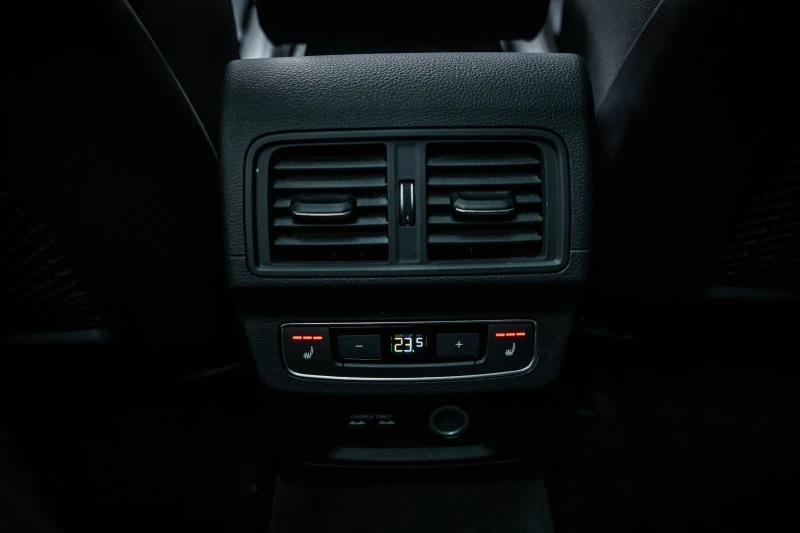 Audi Q5 45 TFSI Quattro, снимка 8 - Автомобили и джипове - 52633009