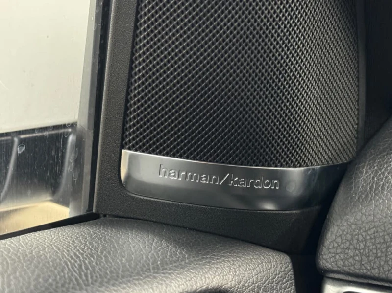 Mercedes-Benz GL 550 AMG PACK* 360* МАСАЖ* ПАНО* HARMAN* ОБДУХ* 7МЕСТА*, снимка 11 - Автомобили и джипове - 52671852