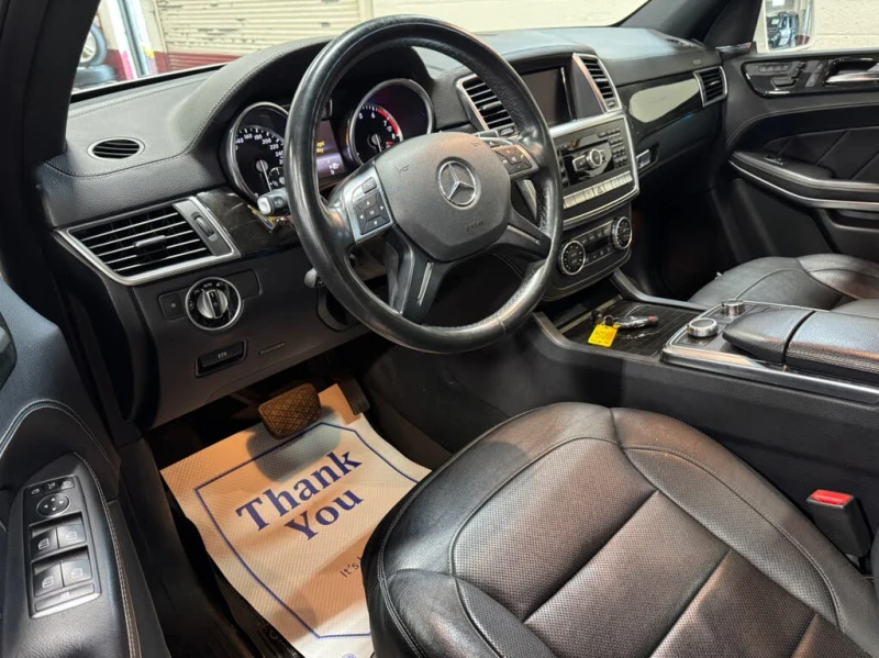 Mercedes-Benz GL 550 AMG PACK* 360* МАСАЖ* ПАНО* HARMAN* ОБДУХ* 7МЕСТА*, снимка 10 - Автомобили и джипове - 52671852