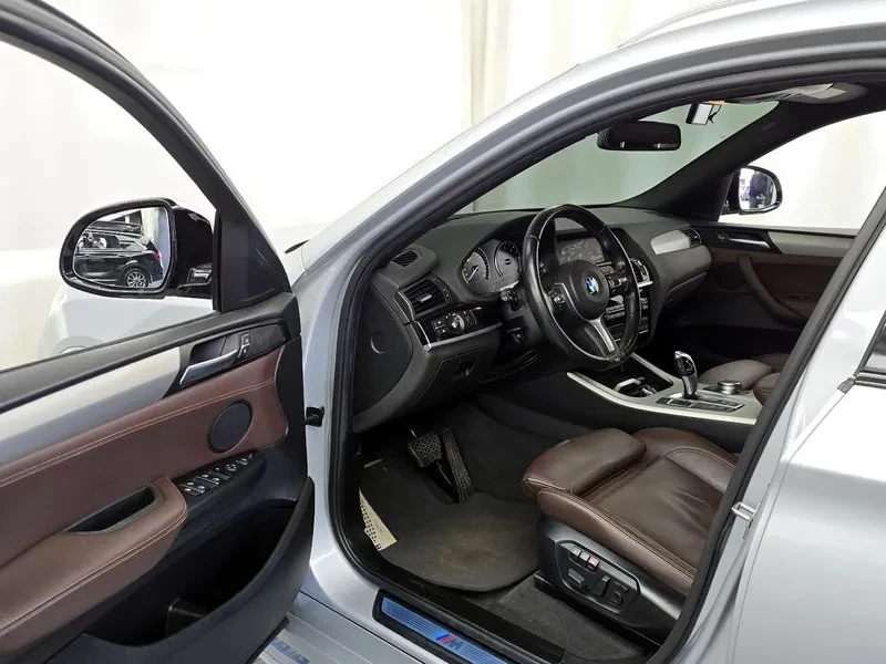 BMW X4 2.0d, снимка 10 - Автомобили и джипове - 54604893