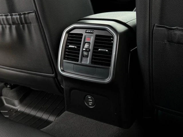 Porsche Macan, снимка 14 - Автомобили и джипове - 54783101