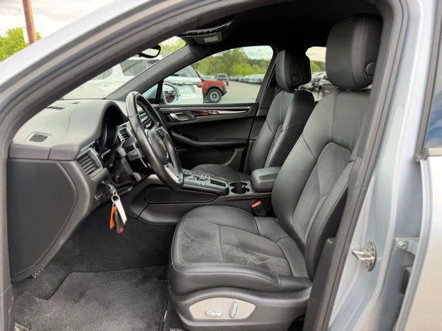 Porsche Macan, снимка 17 - Автомобили и джипове - 54783101
