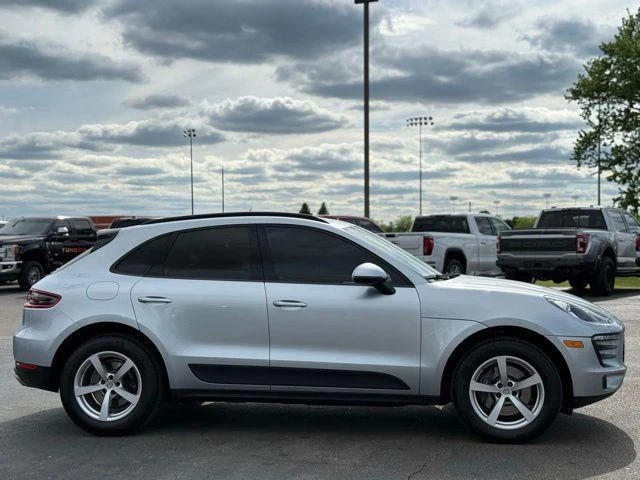 Porsche Macan, снимка 3 - Автомобили и джипове - 54783101