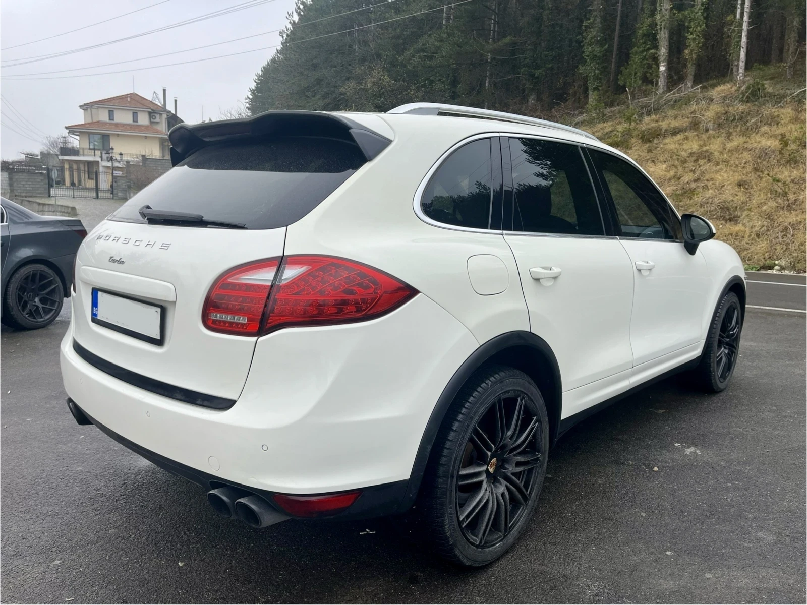 Porsche Cayenne Turbo - изображение 3