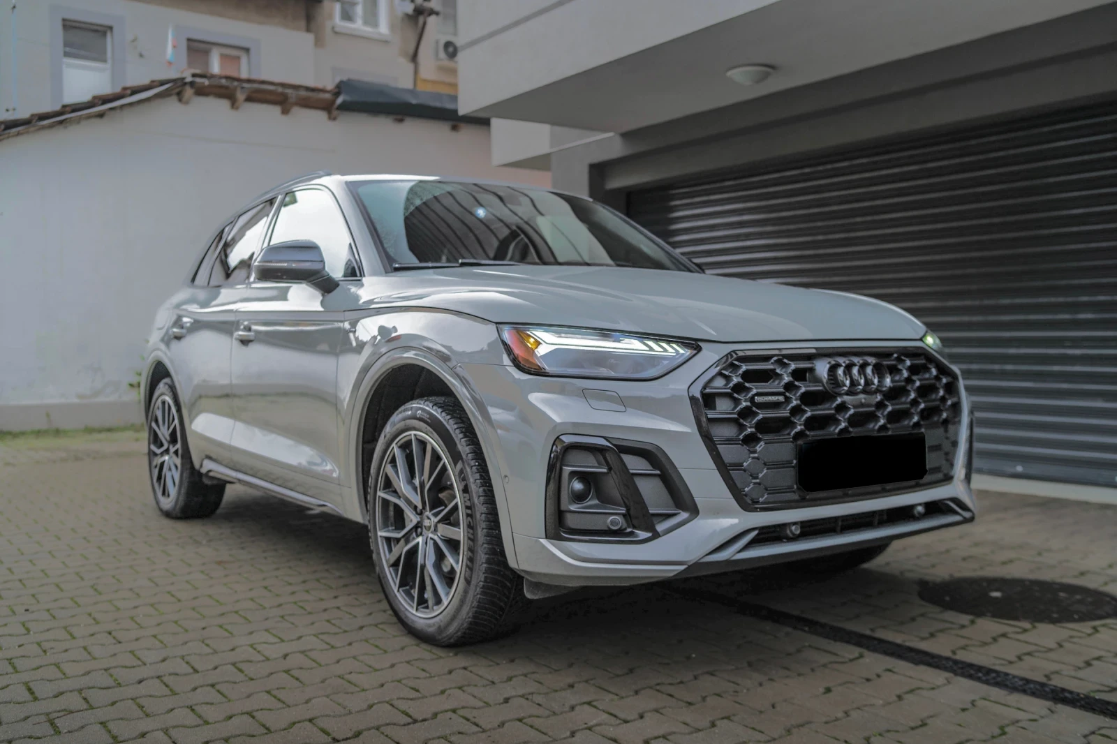 Audi Q5 45 TFSI Quattro - изображение 2