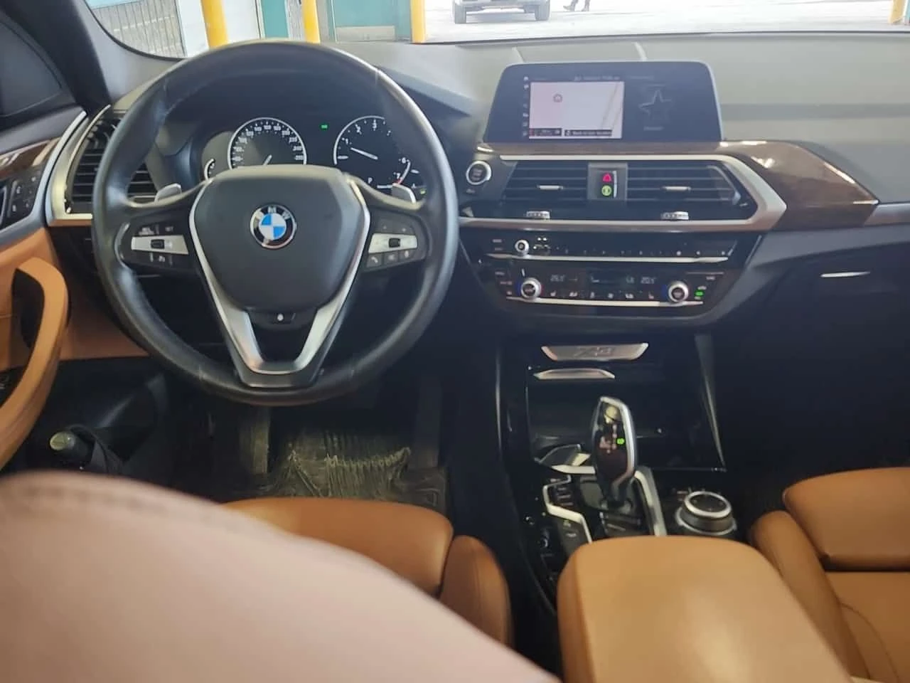 BMW X3 xDrive30i /CARFAX/Панорама/Подгрев/Памет/ - изображение 5