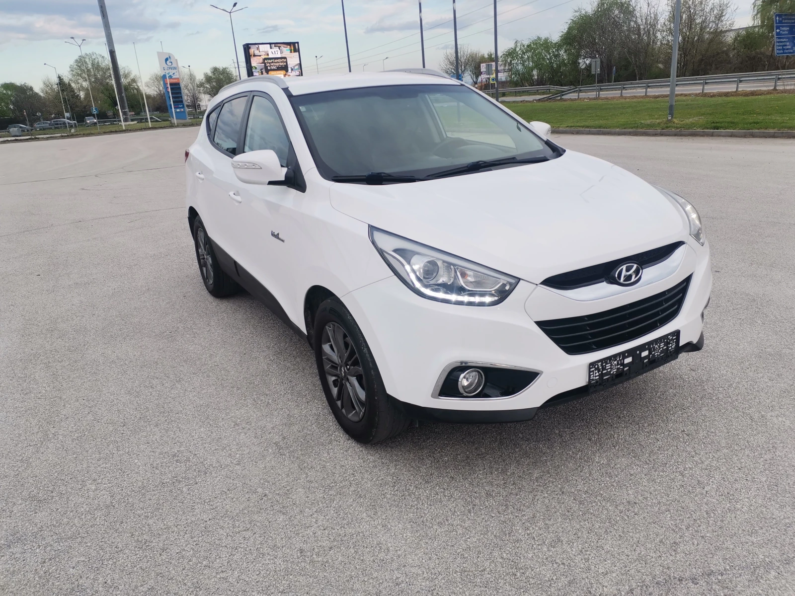Hyundai IX35 1, 7cdti фейс, снимка 7 - Автомобили и джипове - 54174104