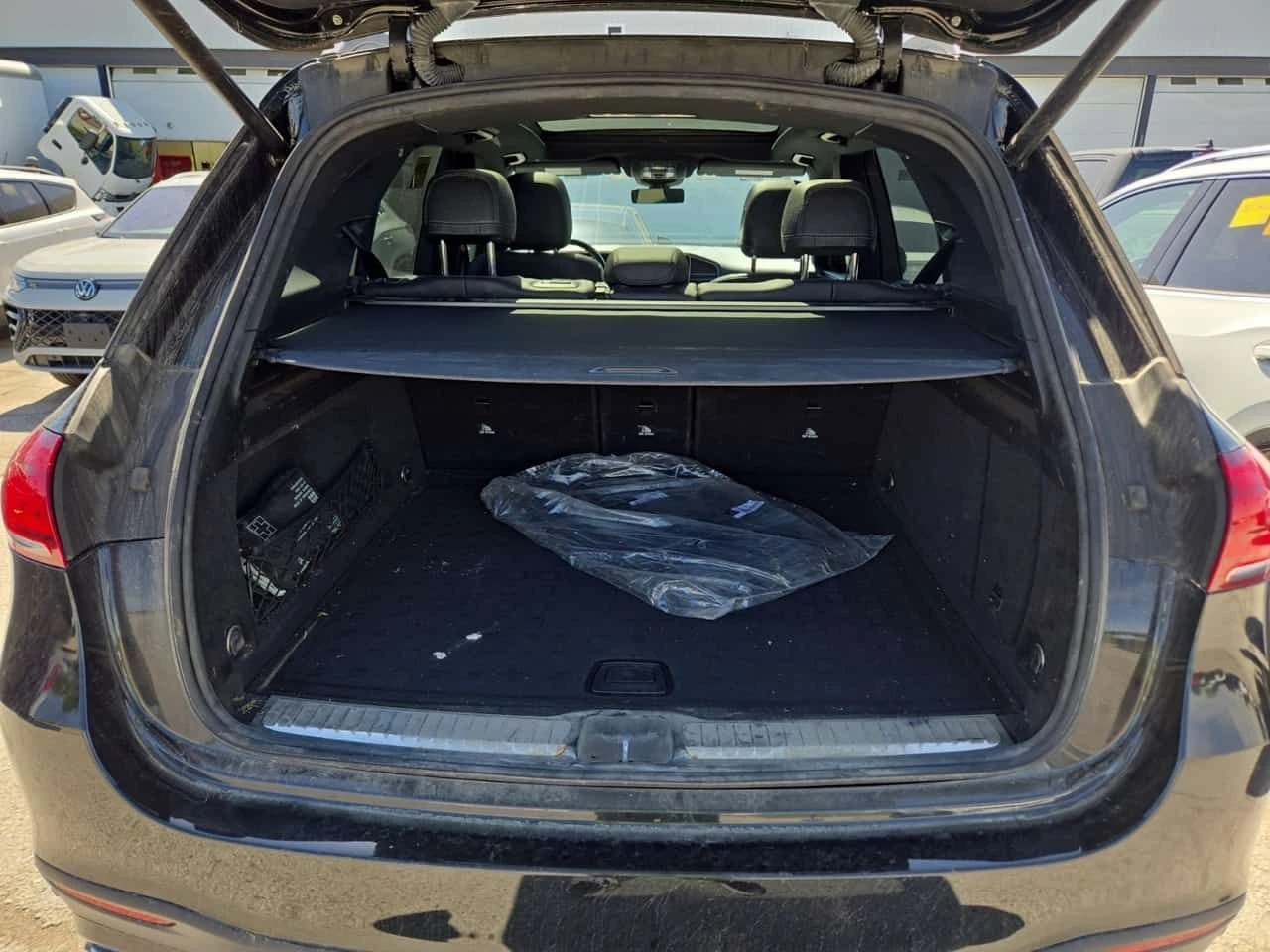 Mercedes-Benz GLE 350  | 360 | PANO | MEMORY | LOW KM , снимка 5 - Автомобили и джипове - 54680495