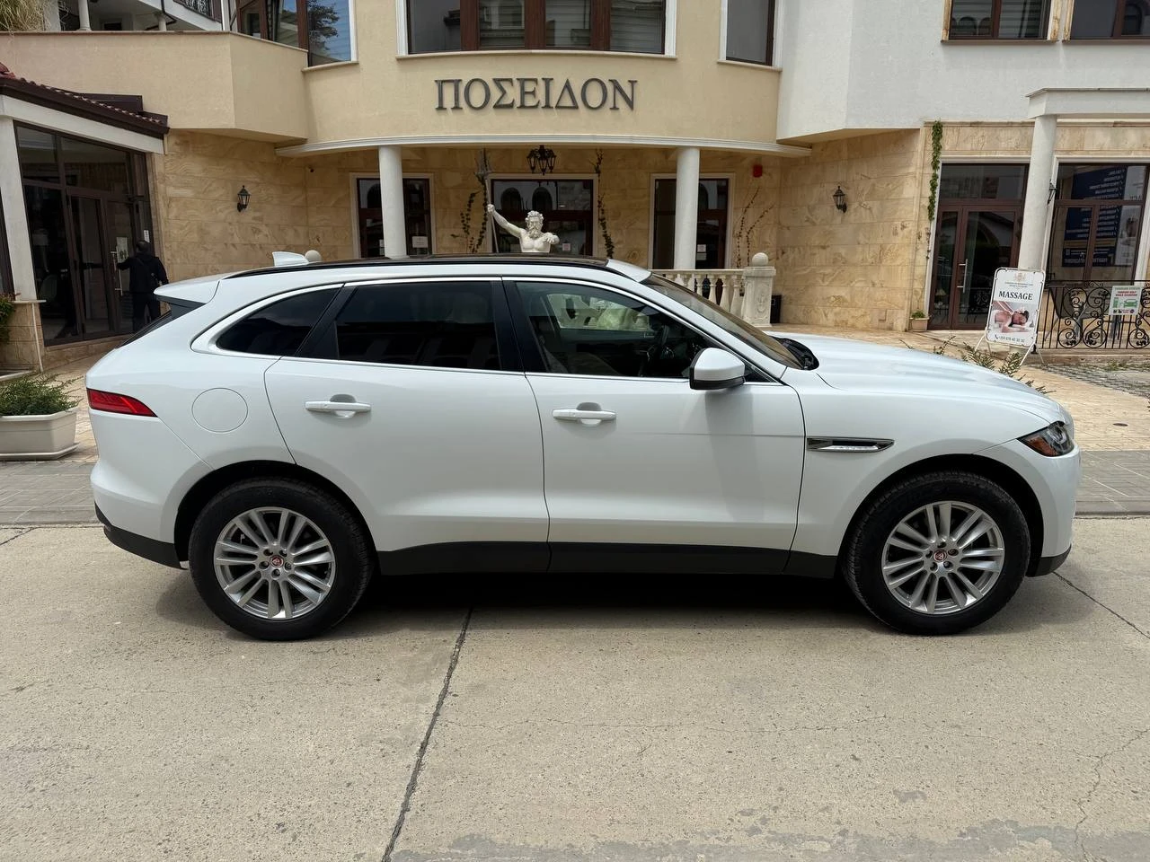 Jaguar F-PACE, снимка 3 - Автомобили и джипове - 54977255