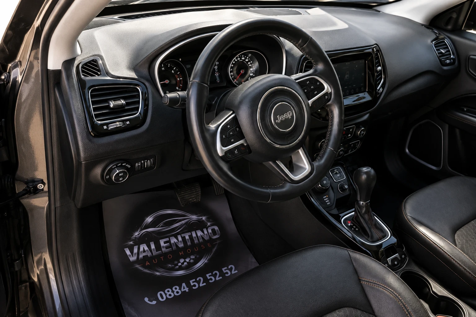 Jeep Compass 2.0 170kc Automat 4x4 Swiss, снимка 14 - Автомобили и джипове - 55538019
