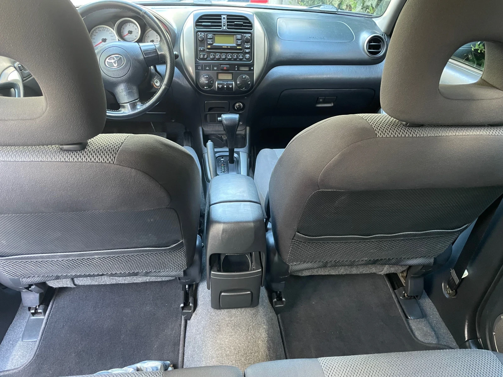 Toyota Rav4 2, 0 VVTi, снимка 5 - Автомобили и джипове - 56025289