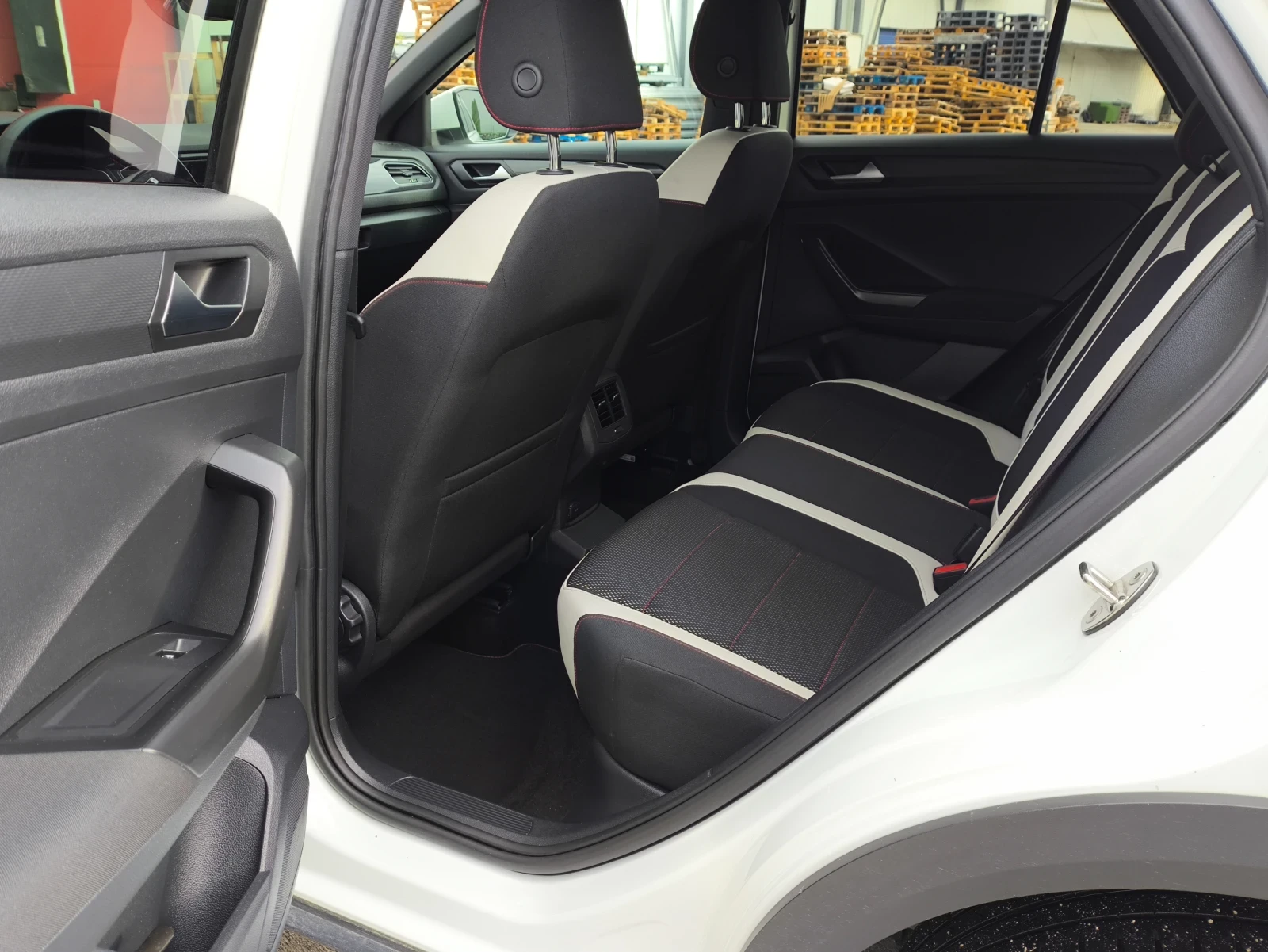 VW T-Roc 2.0 TSI, 4MOTION, DSG  | Mobile.bg � ����������� 10