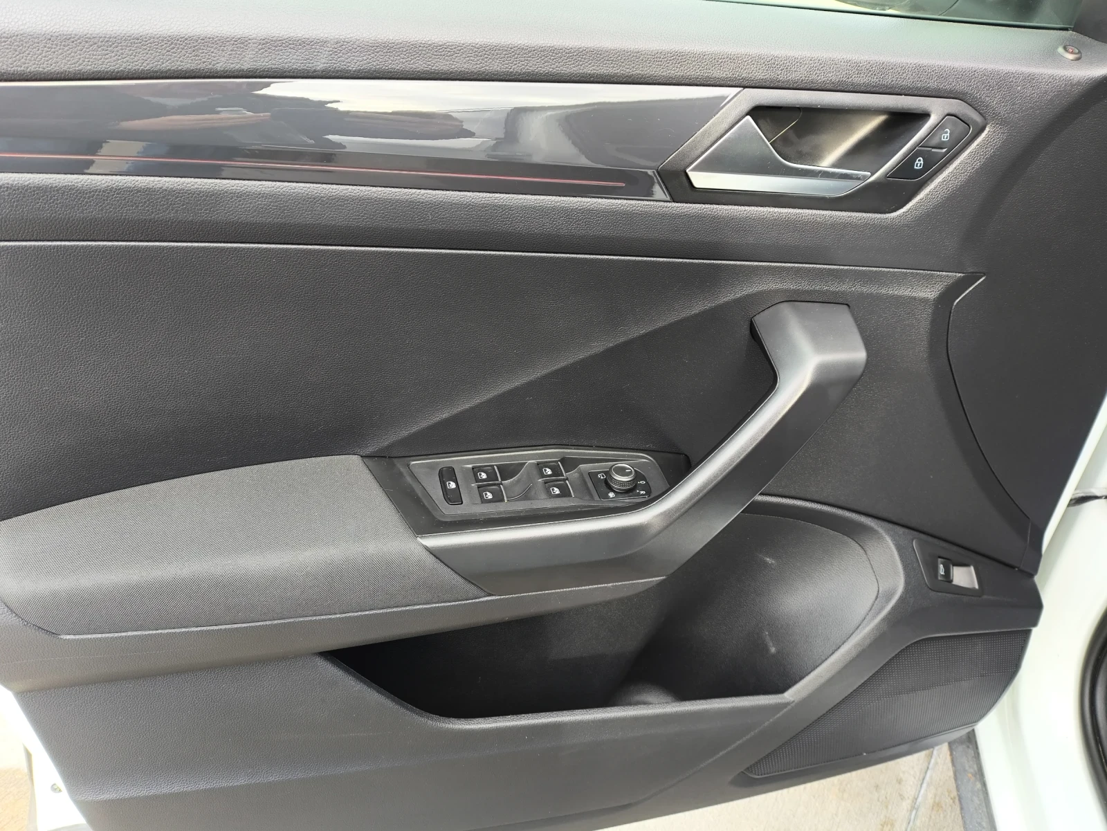 VW T-Roc 2.0 TSI, 4MOTION, DSG  | Mobile.bg � ����������� 9