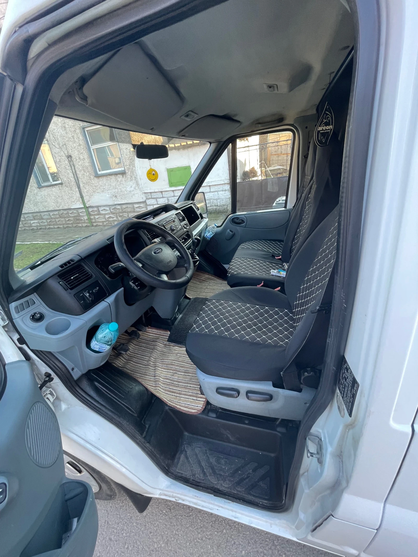 Ford Transit 2.2 - изображение 5