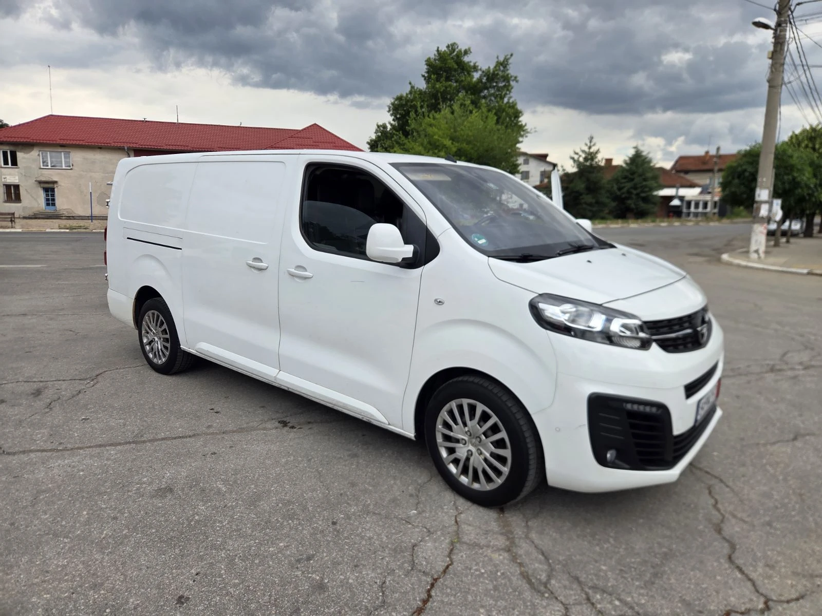 Opel Vivaro 2, 0d 177k.s* avtomat* CARPLAY* START/STOP* MAXI*  | Mobile.bg � ����������� 2