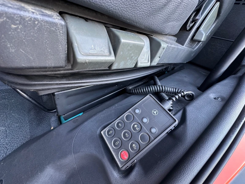 Mercedes-Benz Atego 1224!КРАН-HIAB-088B-11.3M!УНИКАТ!КЛИМА!, снимка 14 - Камиони - 50885712