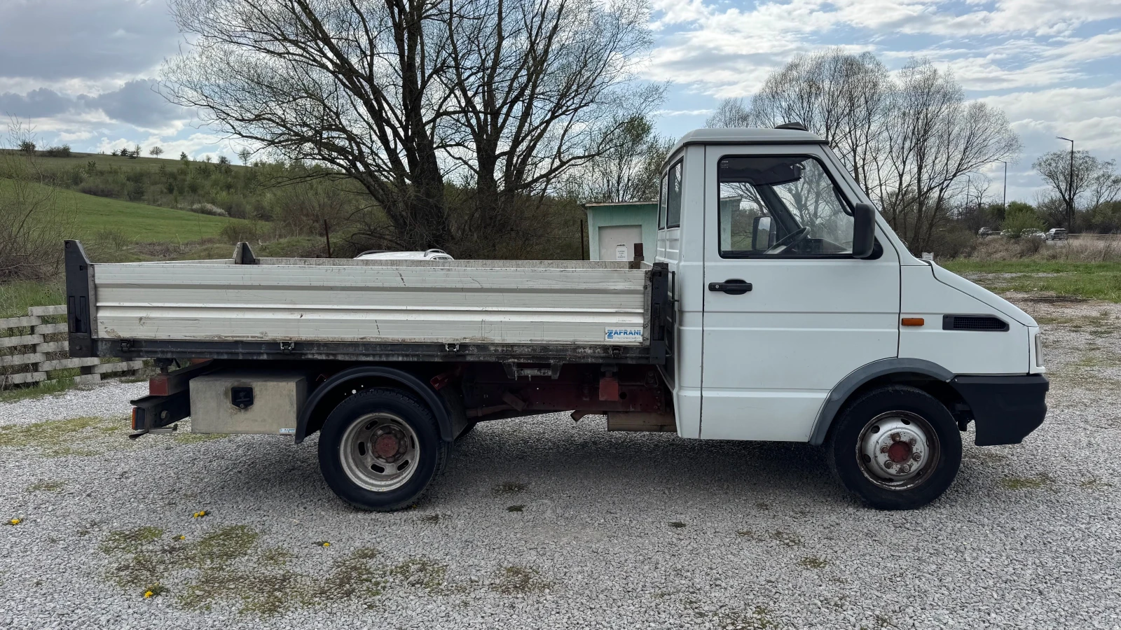 Iveco Daily 2.5 Тристранен  - изображение 5