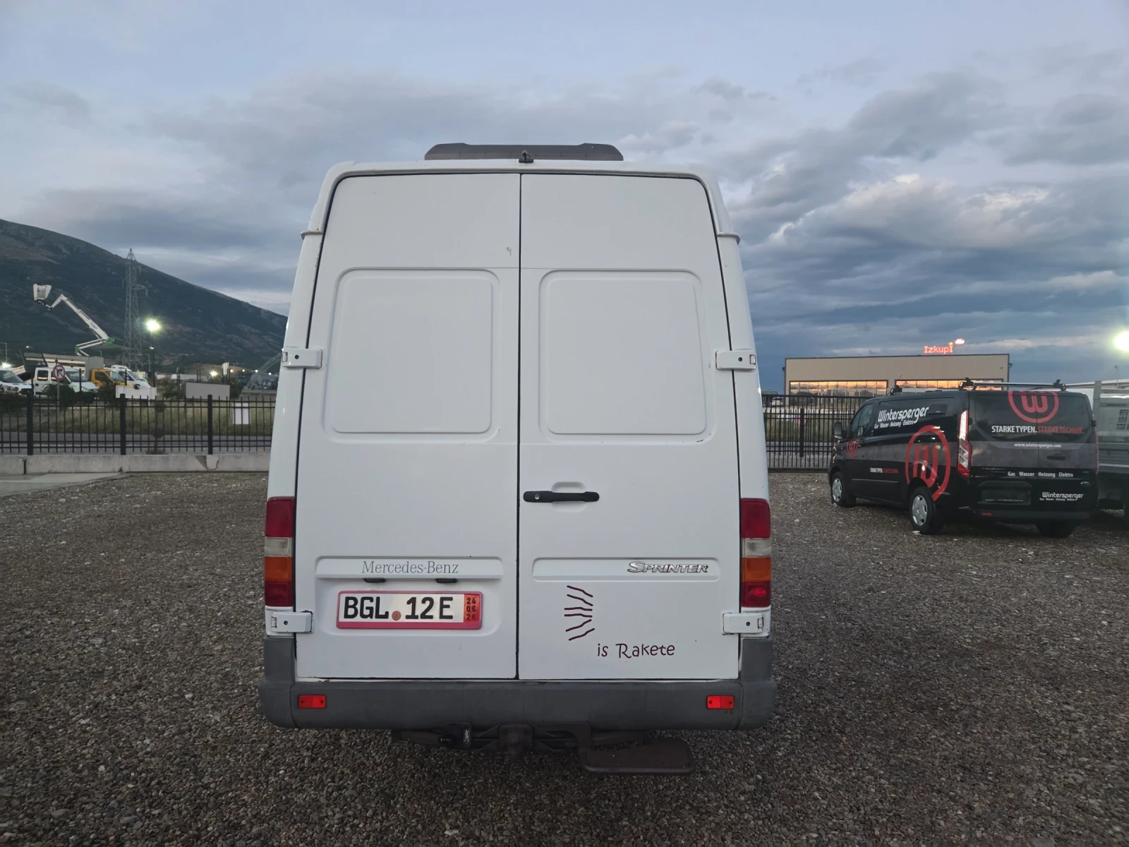 Кемпер Mercedes-Benz, снимка 7 - Каравани и кемпери - 55255616