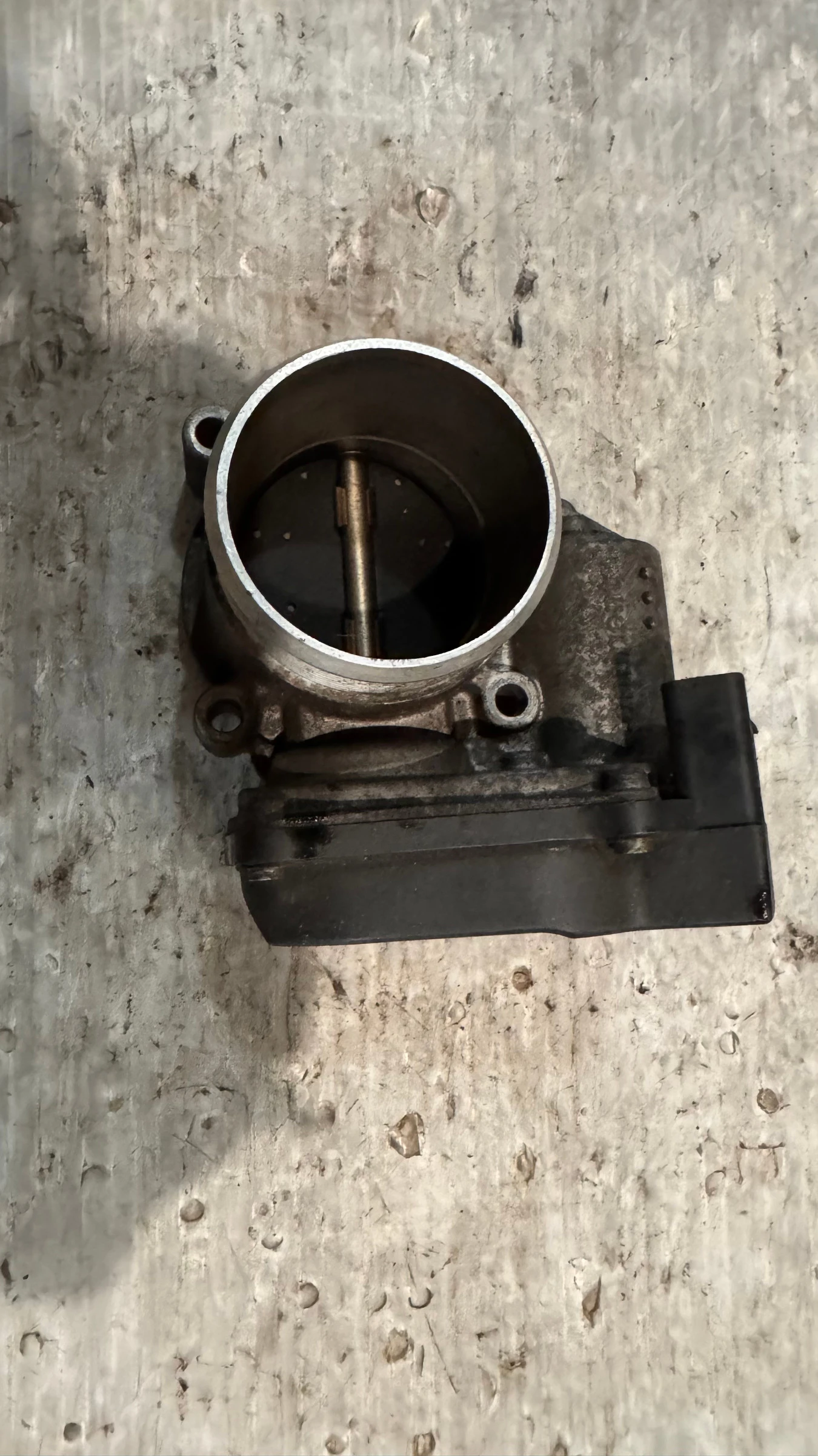 ��������� ����� �� Skoda Octavia 2009 - A2C53302056 / 06F132062 | Mobile.bg � ����������� 2