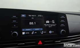 Hyundai Elantra 1.6 LPi Smart, снимка 15