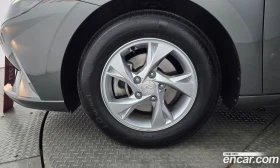 Hyundai Elantra 1.6 LPi Smart, снимка 5