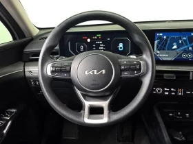 Kia K5, снимка 12