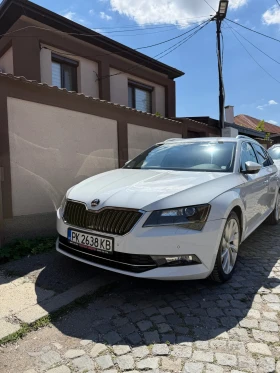 Обява за продажба на Skoda Superb ~33 500 лв. - изображение 1
