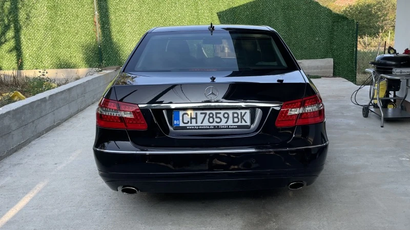 Mercedes-Benz E 350 4MATIC ДИСТРОНИК/ПОДГРЕВ/МЕМОРИ, снимка 5 - Автомобили и джипове - 46774244