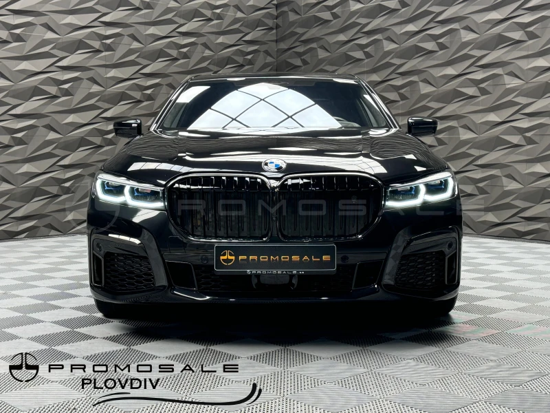 BMW 750 i xDrive M-sportpack* 4D B&W* SoftCl* FULL, снимка 2 - Автомобили и джипове - 47042056