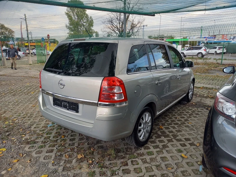 Opel Zafira КАТО НОВА, ЮБИЛЕЙНА-111 OPEL, FACELIFT, 149 Х.КМ, , снимка 4 - Автомобили и джипове - 47464731