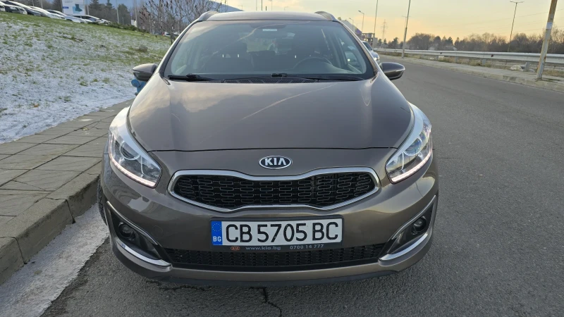 Kia Ceed CRDI 1.6 136kc Facelift, снимка 3 - Автомобили и джипове - 48160673