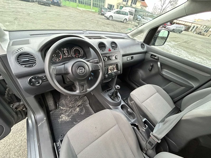 VW Caddy 2.0 6 скорости, снимка 10 - Автомобили и джипове - 48229340