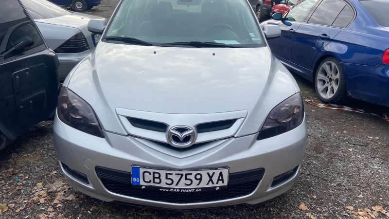 Mazda 3 2.3 Газ, снимка 2 - Автомобили и джипове - 48254891