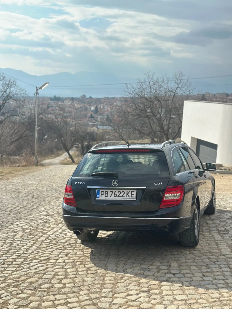 Mercedes-Benz C 220 Avantgarde , снимка 4 - Автомобили и джипове - 49138902